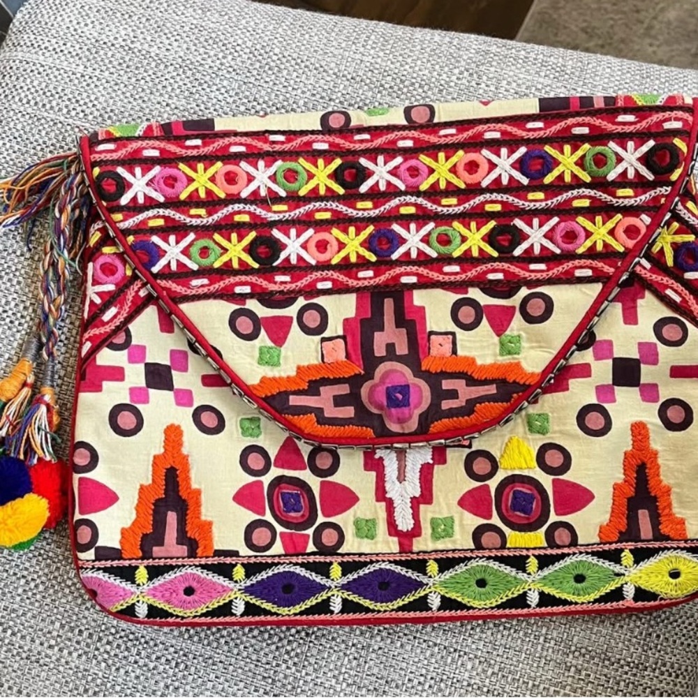 cabi St. Barth’s Clutch (purse)